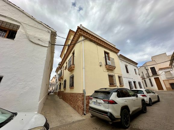 Calle Saturnino Menchon Domínguez, 04270 Sorbas – Almería