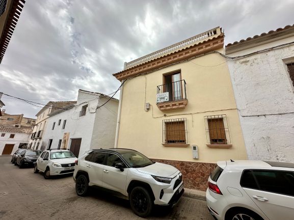 Calle Saturnino Menchon Domínguez, 04270 Sorbas – Almería