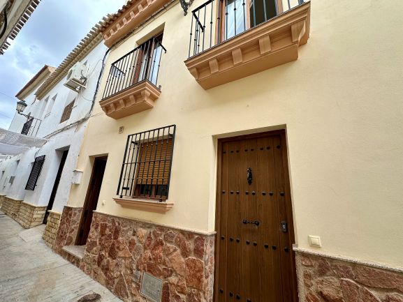 Calle Saturnino Menchon Domínguez, 04270 Sorbas – Almería