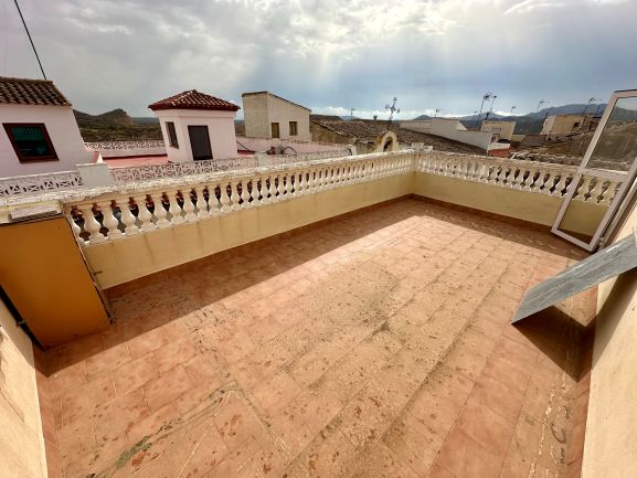 Calle Saturnino Menchon Domínguez, 04270 Sorbas – Almería