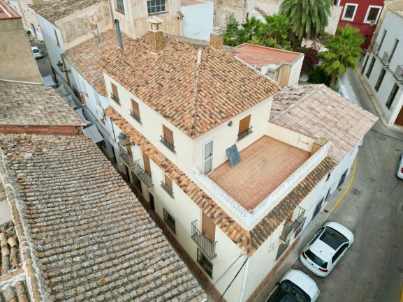 Calle Saturnino Menchon Domínguez, 04270 Sorbas – Almería
